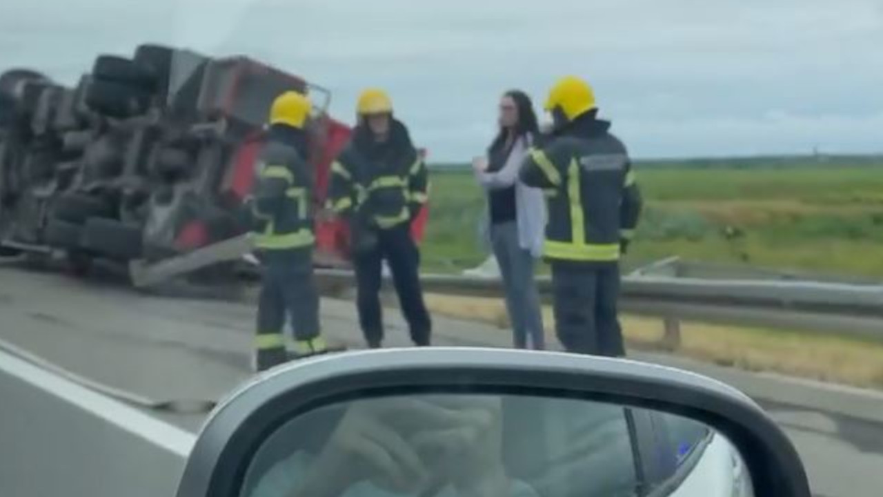 PREVRTANJE CISTERNE: Nezgoda kod Ostružničkog mosta