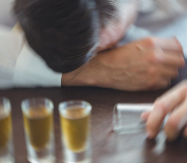 KOLIKO TRAJE LEČENJE ALKOHOLIZMA Često postoji pogrešna slika