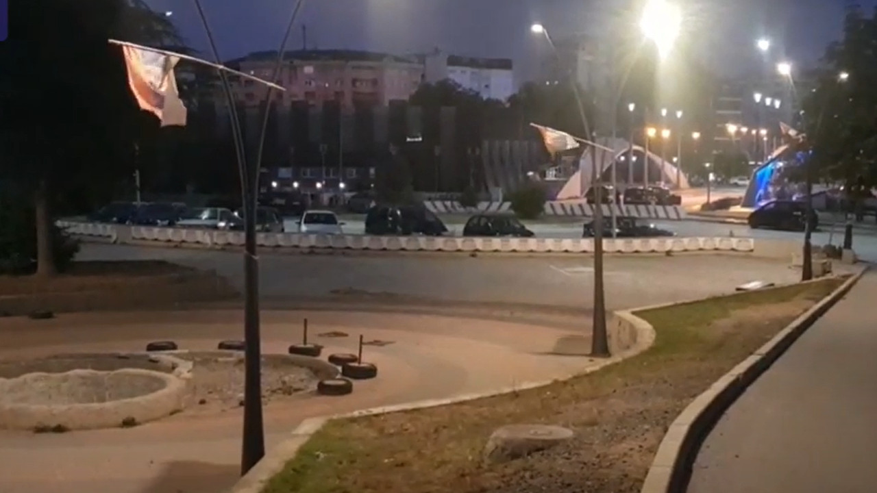 SABLASNO Kako izgleda K. Mitrovica u večernjim satima (VIDEO)