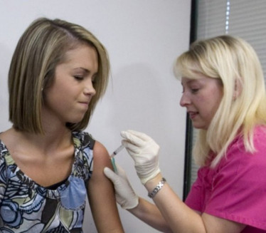 О значају ХПВ вакцине на родитељским састанцима