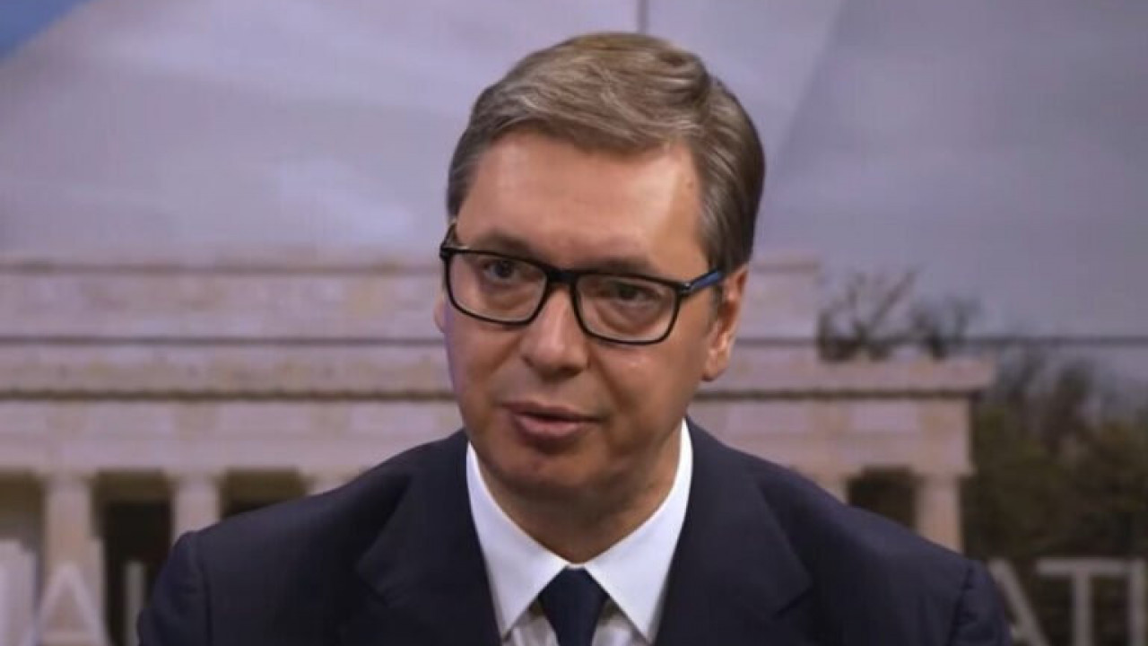 ŠTA JE NA STOLU? Vučić sa Orbanom i Nehamerom