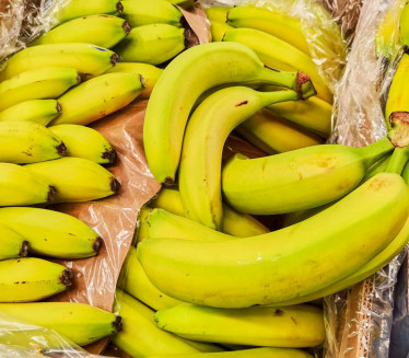 ISPRAVKA: Broj 8 na nalepnicama banana ne znači da su GMO