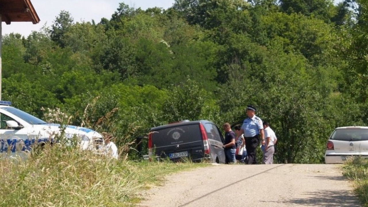 КРВАВА МЕЂА: Двоје мртвих због имовинског спора