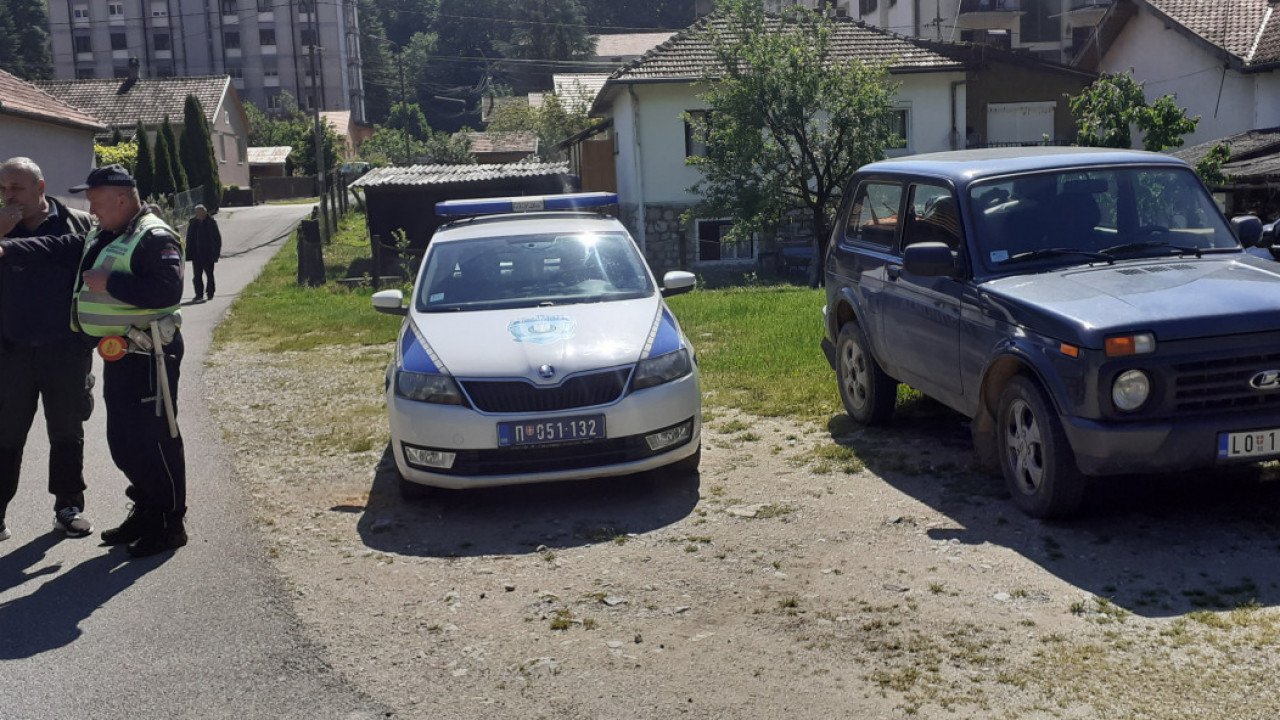 PALI ZELENAŠI: Među uhapšenima i policajac