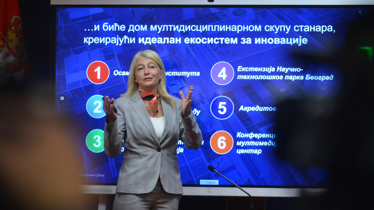 ЦЕЊЕНИ СТРУЧЊАК Ко је др Јелена Беговић, министарка у Влади?