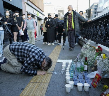 NACIONALNA ŽALOST U KOREJI Broj žrtava neprestano raste FOTO