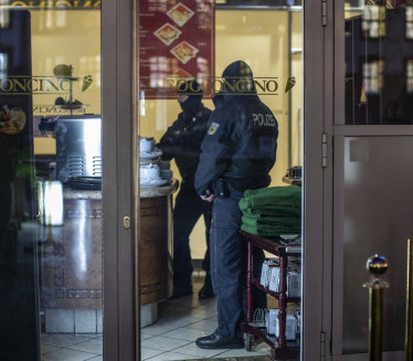 СУМЊА СЕ НА ТЕРОРИЗАМ: Убијен полицајац у Бриселу