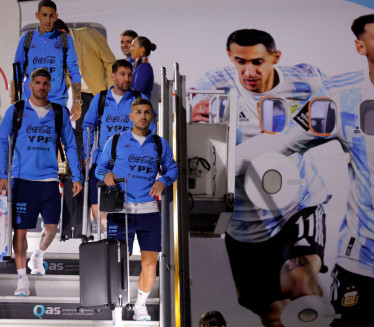 VEROVAO U SEBE I SAIGRAČE: Hit priča fudbalera Argentine