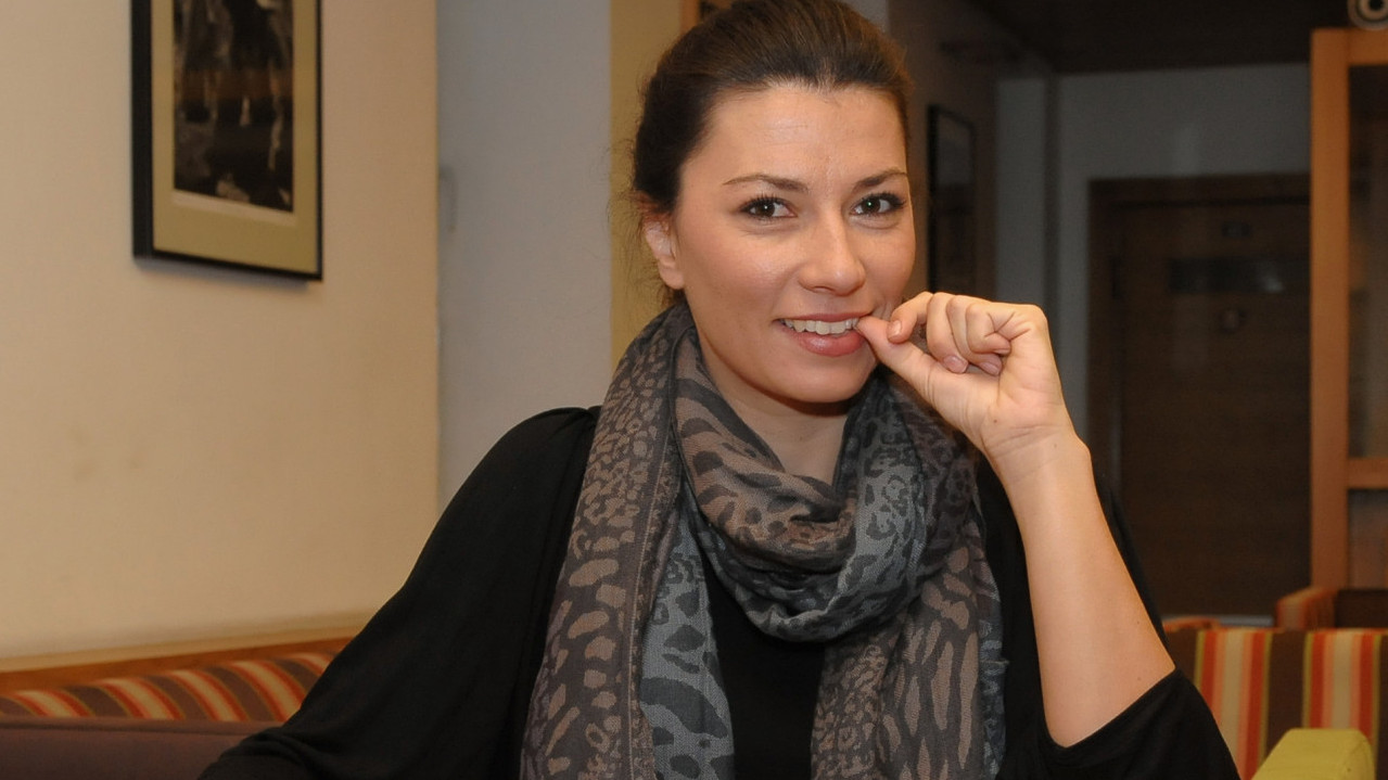 ZBOG MUŽA SVE NAPUSTILA: Ova pevačica je sestra Milene Vasić