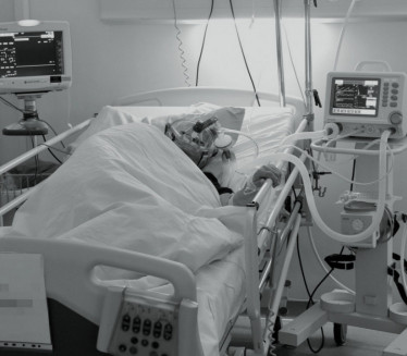 UŽAS: Isključila pacijentkinji respirator - smetao joj zvuk
