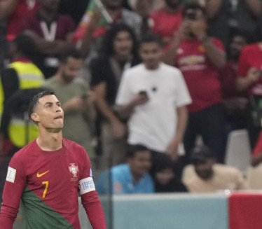 BAHATA ZVEZDA: Ronaldo nakon pobede razbesneo navijače VIDEO