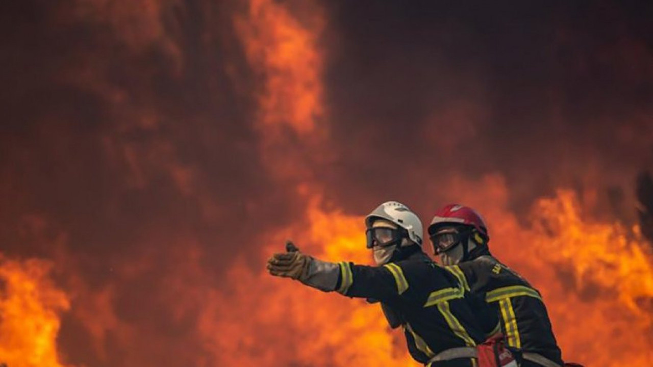 VATRA DIVLJA I U ITALIJI: Požari pogodili Južnu Evropu