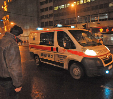 RELATIVNO MIRNA NOĆ: U udesu u Beogradu povređen muškarac