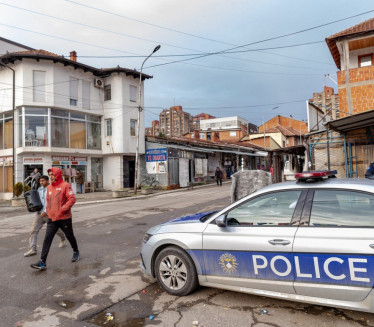 TEŠKA NESREĆA: Povređeno šestoro u sudaru kod K. Mitrovice