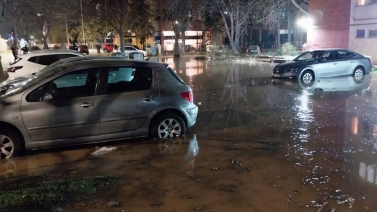 ХАОС У НИШУ: Поплављени подруми зграда и аутомобили (ФОТО)