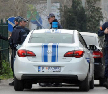 POTERA ZA POLICAJCIMA I KOKAINOM: Alarm u Crnoj Gori