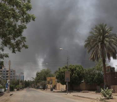 PUČ U SUDANU: Pobunjenici navodno zauzeli predsedničku palatu