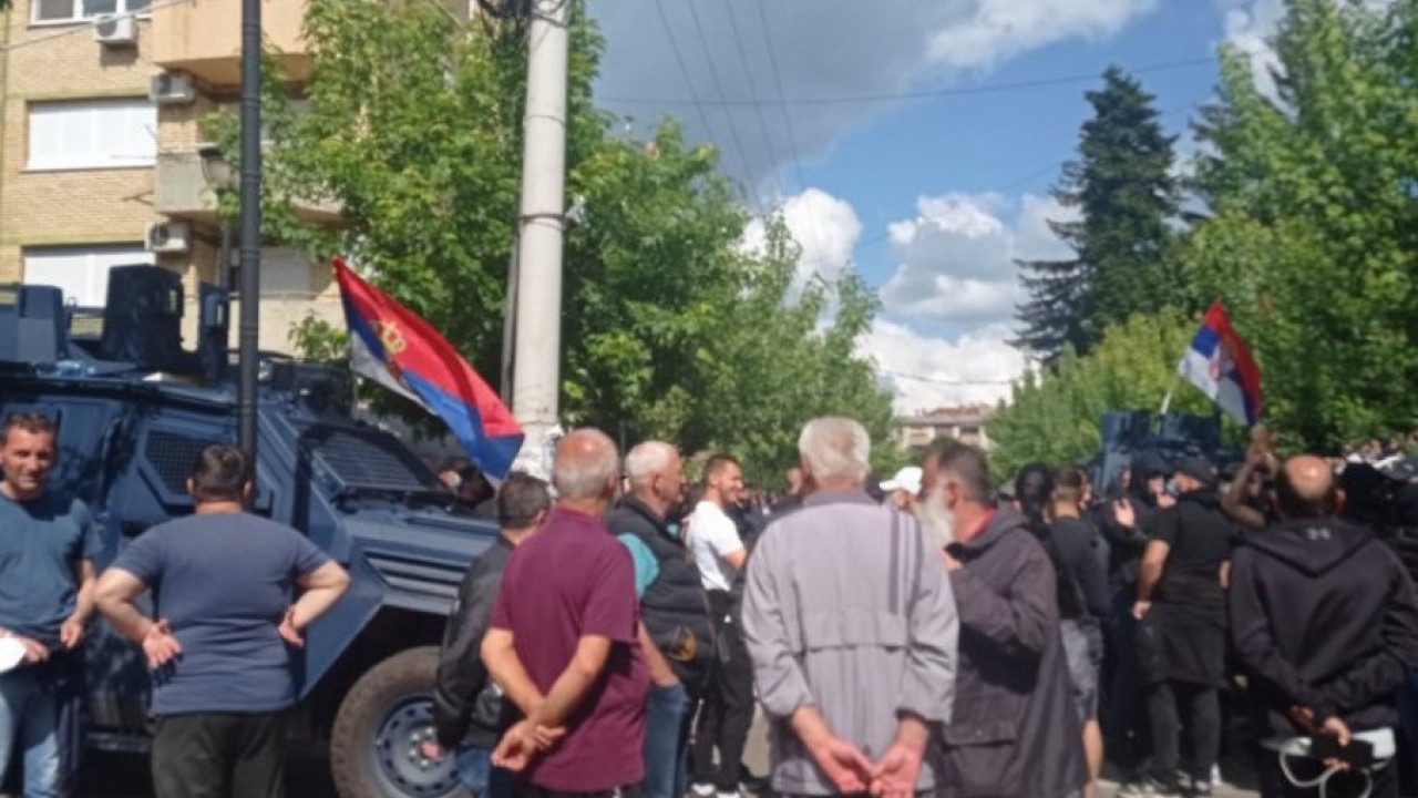 НАСТАВАК ПРОТЕСТА: Данас поновно окупљање Срба на КиМ