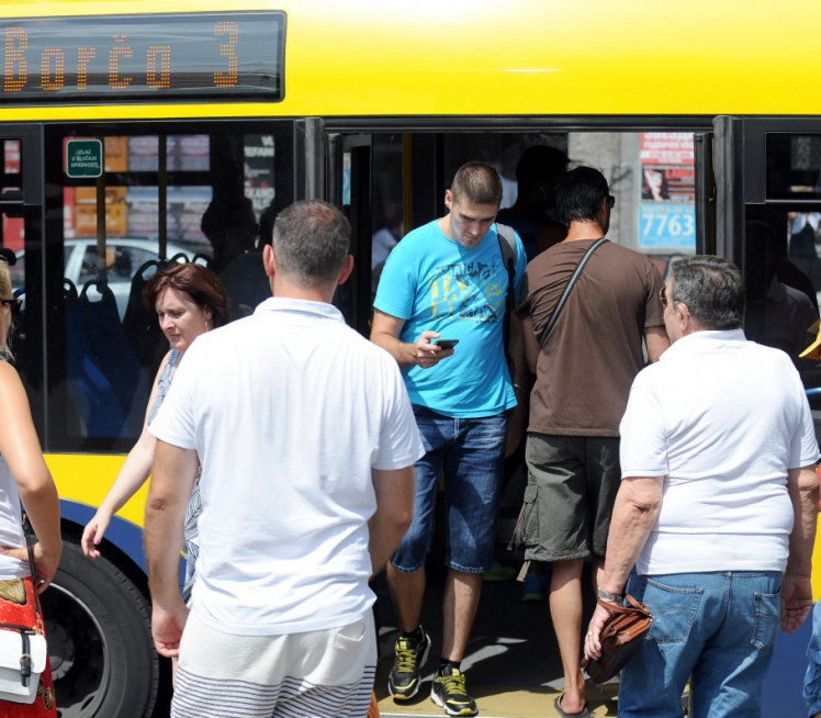 TO SU BILE VRATOLOMIJE Načini "švercovanja" iz prošlosti