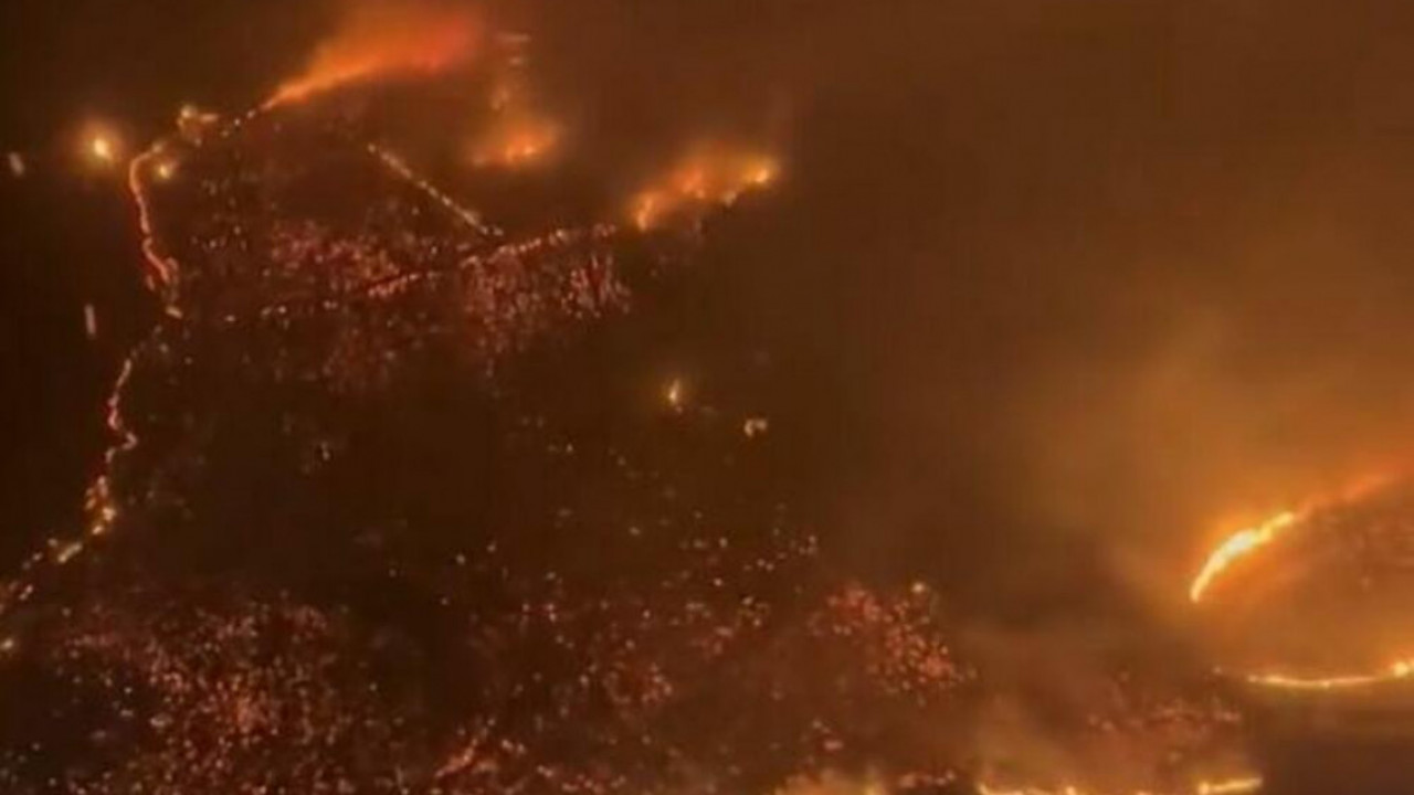 МУДИЗ: Штета од пожара на Хавајима до шест милијарди