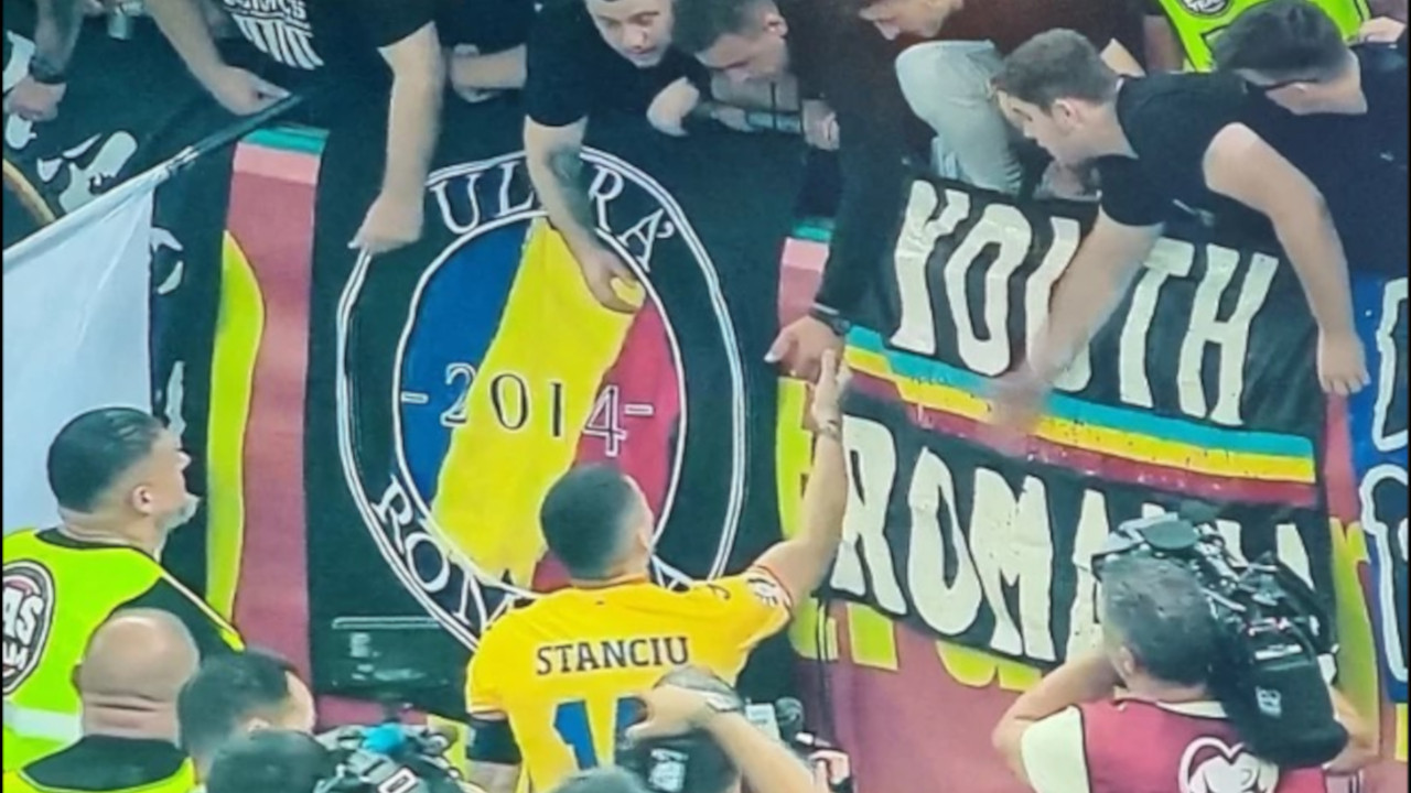 "SRBIJA" Prekid meča - Rumuni skandirali protiv tzv. Kosova