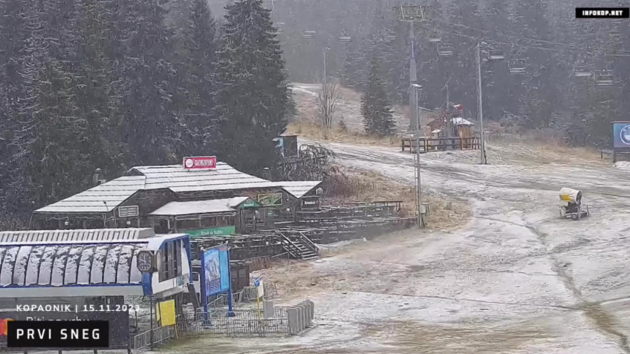 LEPA VEST ZA SKIJAŠE: Pao prvi snega na KOPAONIKU