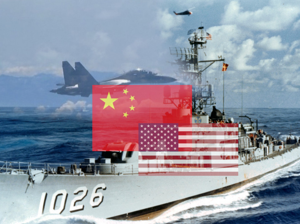 ДРАМА: Кина дигла авионе, пресрела САД разарач