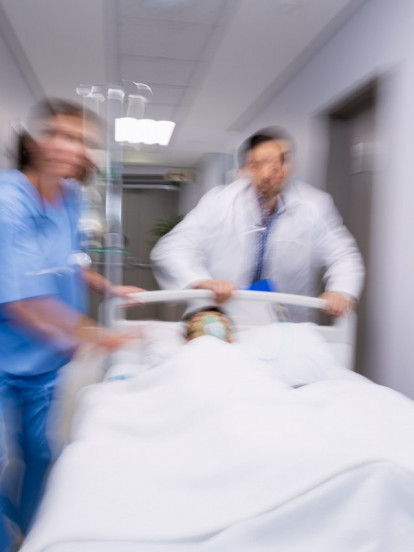 DEČAK UMRO ZBOG GREŠKE LEKARA: Nije stavio zarez na receptu