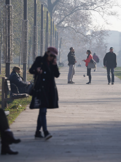 ТЕМПЕРАТУРА И ДО 17: Прогноза до краја децембра