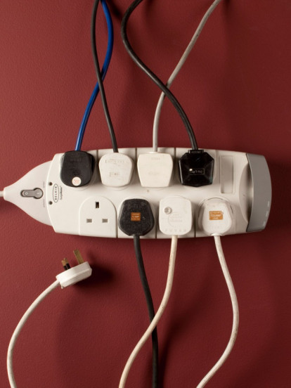 Tri uređaja koje NIKADA ne treba isključivati iz struje