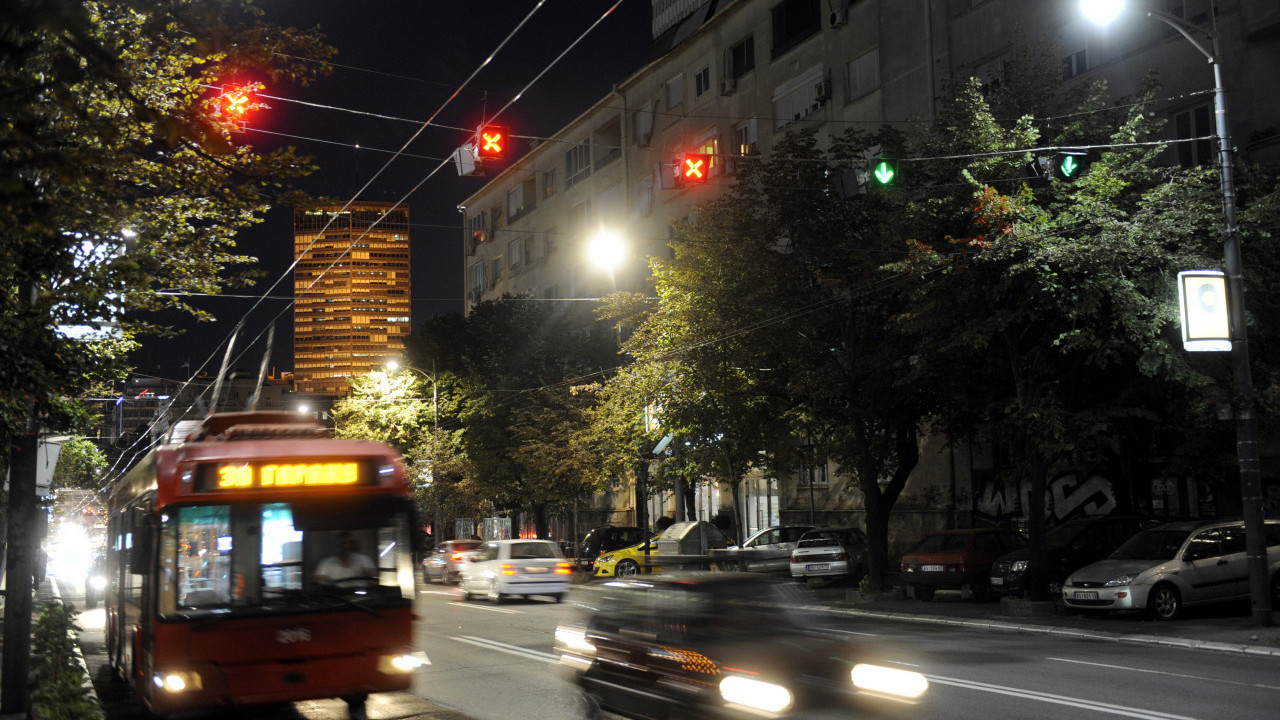 БЕОГРАД СТОЈИ: Колапс широм престонице, ево где је НАЈГОРЕ