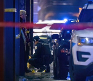 PUCNJAVA U SAD Najmanje 11 osoba ranjeno