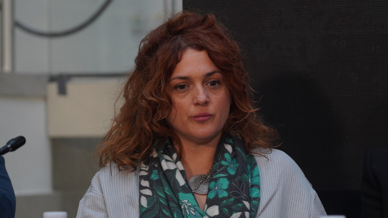 "IMALA SAM POSLEDNJIH 100 EVRA": Glumica u kafiću prala čaše