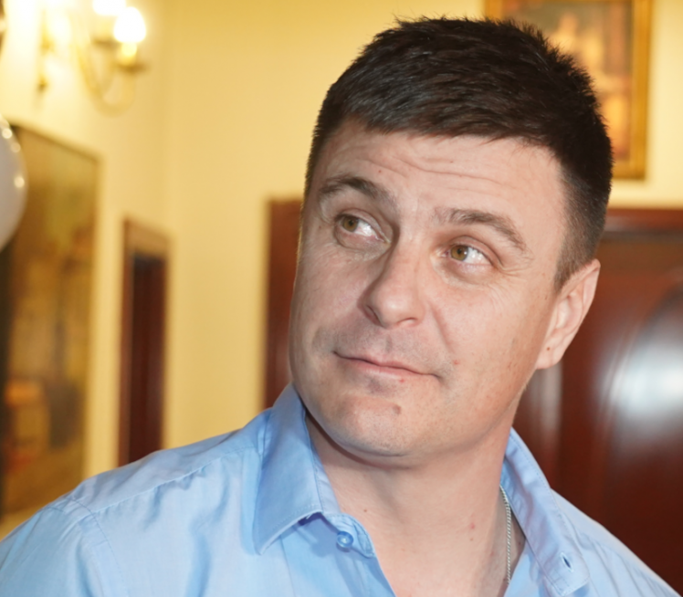 КОСТИЋЕВ БРАТ: Нестор у браку са познатом глумицом