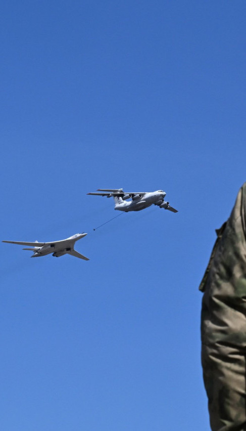 Срушио се руски војни авион са седам чланова посаде