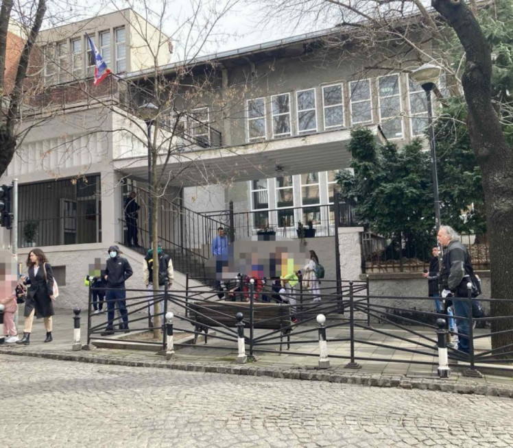 DOJAVA O BOMBI U OŠ "RIBNIKAR" Izašle kontradiverzione ekipe