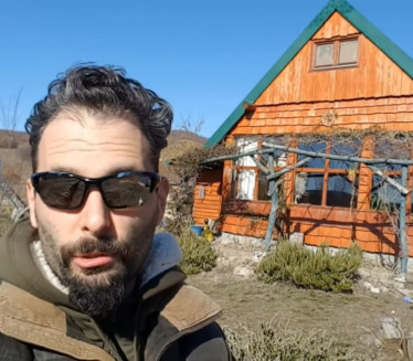 Србин направио кућу од сламе - ево шта се збило после 5 лета