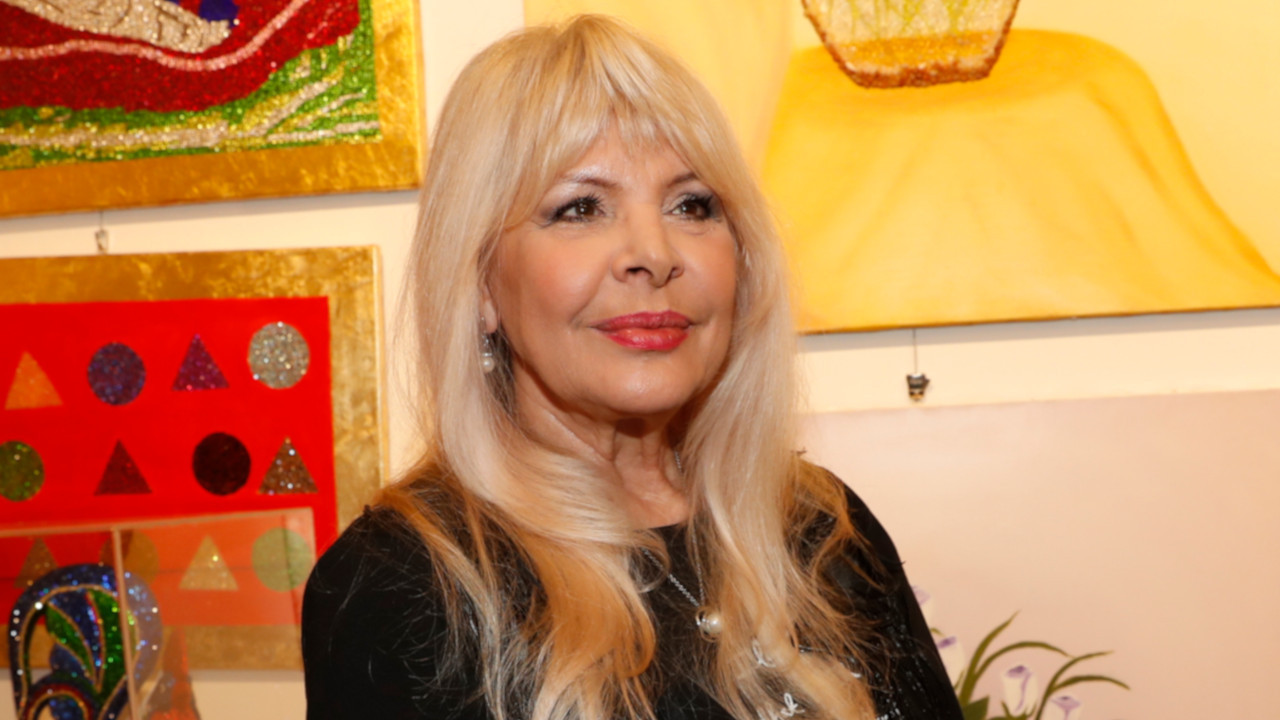 "NE MOŽE DA GOVORI": Hanka loše posle smrti kolege