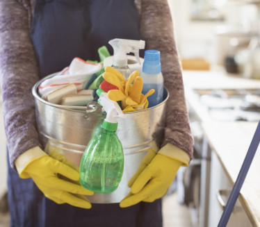 PET SJAJNIH TRIKOVA Kako se rešiti neprijatnih mirisa u domu