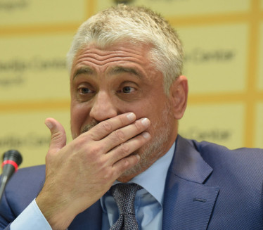 Чедомир Јовановић се РАЗВОДИ после 25 година брака