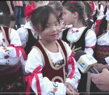 УПОЗНАЈТЕ ЕЛИ: Кинескињу која воли Србију и тренира фолклор
