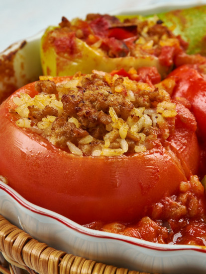 СВЕТОГОРСКА ПУЊЕНА ПАПРИКА: Рецепт који осваја