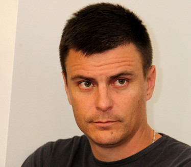 "NE SME DA PADNE NI KAP KRVI" Kostić apeluje protiv nasilja