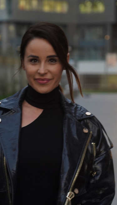 "ЗНАЛА САМ ДА ИМА ЖЕНУ": Певачица била у вези са ожењеним