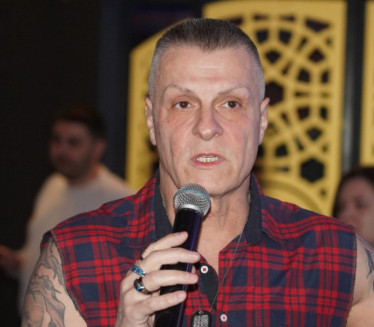 Vučić udelio odlikovanja Lidiji Vukićević i Đorđu Davidu