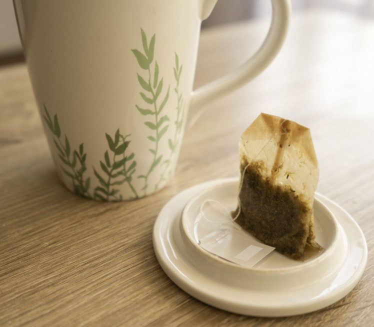 Зашто Шпанци зими стављају кесице чаја на прозоре?