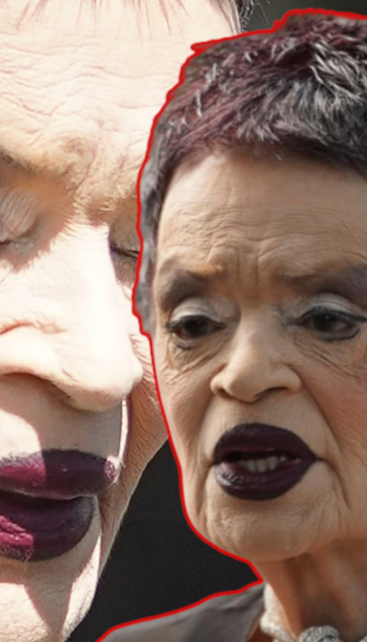 VIŠAK SILIKONA,A MANJAK PAMETI: Ruška poslala poruku mladima