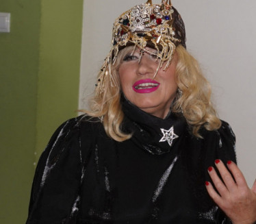 RASKOPČAN SAKO, BEZ BRUSA: Kako je Nada izgledala u mladosti