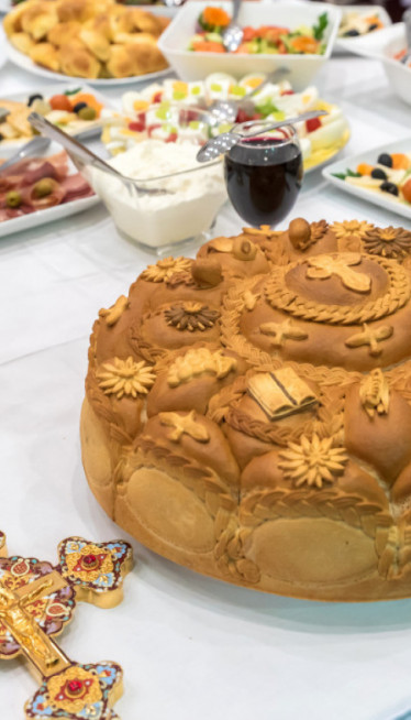 SVAKI UKRAS NOSI ZNAČENJE Kako treba da izgleda slavski kolač