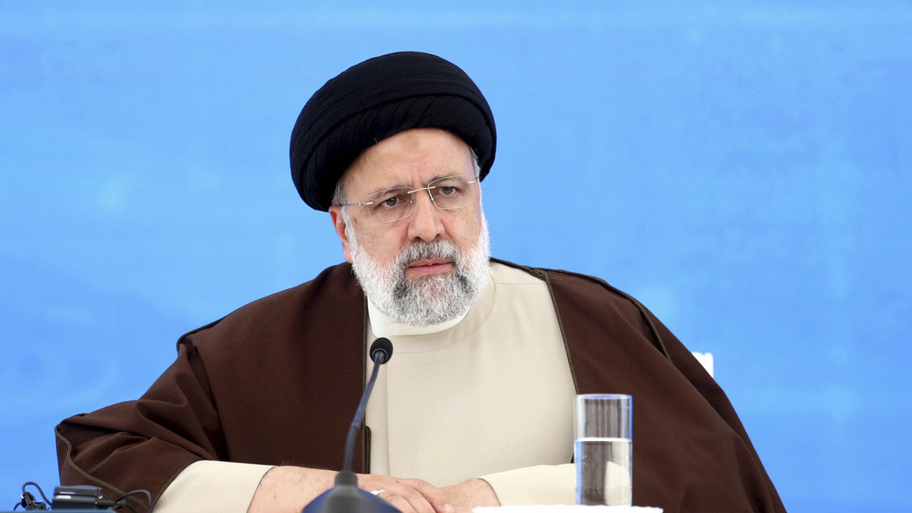 ПОТВРЂЕНЕ НАЈГОРЕ ВЕСТИ "Председник Ирана је мртав"